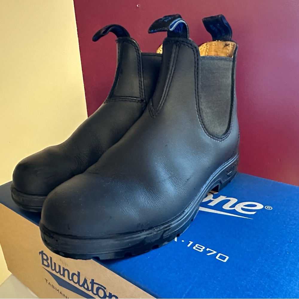 Blundstone Women’s Black Thermal Classic Waterproof Boots #566